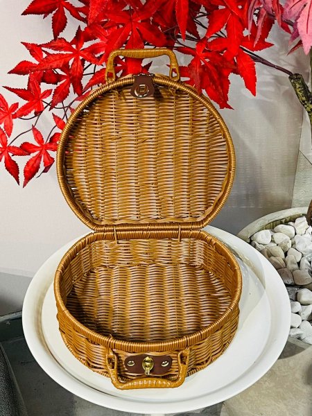 سلة قش قطعه واحده